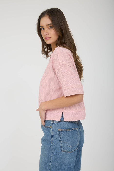 RAW EDGE HENLEY SHORT SLEEVE WAFFLE KNIT TOP