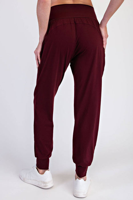 BUTTER SOFT JOGGERS WITH POCKETS