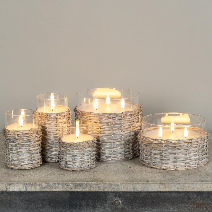 4" WOVEN WICKER GLASS 3 WICK 3D FLAME 6 HOUR TIMERCANDLE