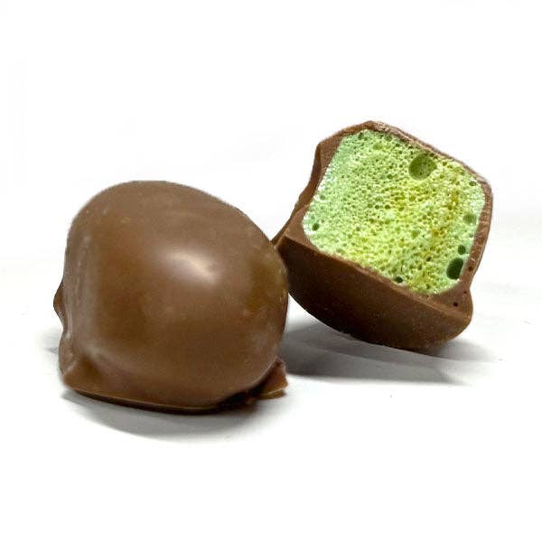 Mystery Crunchers Color Reveal Viral Chocolate Bites 2oz