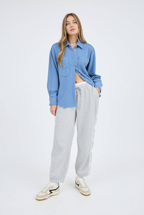 RIB KNIT EXPOSED SEAM BUTTON UP TOP
