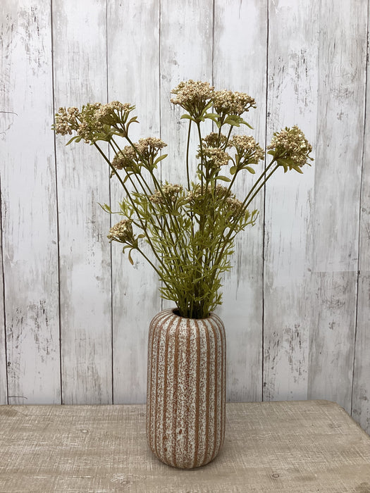 Artificial 23.5" Wild Yarrow Stems