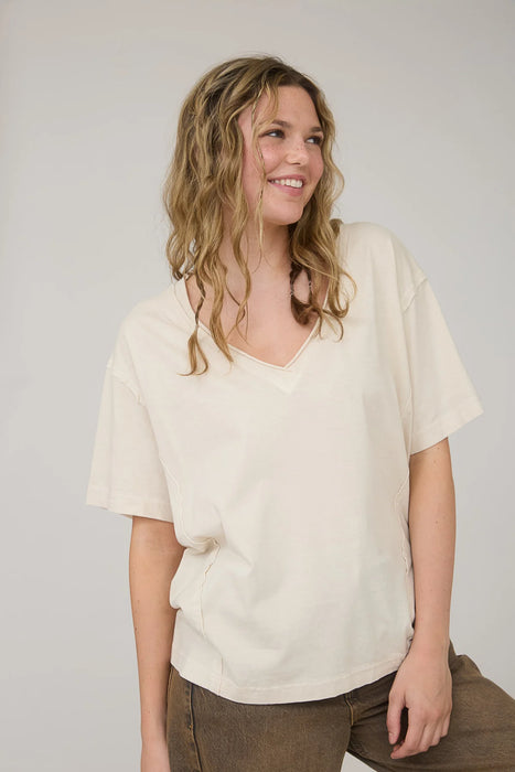 Women’s Raw Edge Knit Top – V Neck Short Sleeve Tee | Heartland Store MN