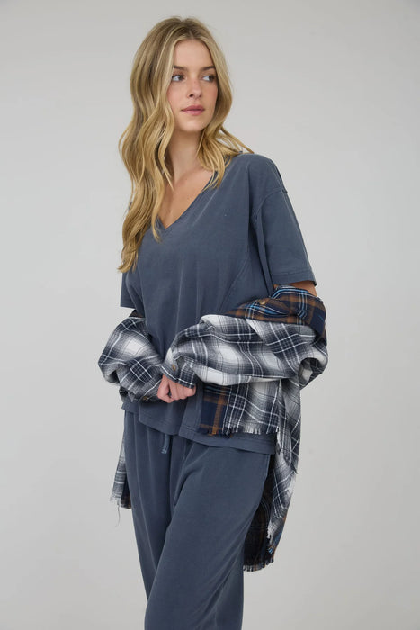 Women’s Raw Edge Knit Top – V Neck Short Sleeve Tee | Heartland Store MN