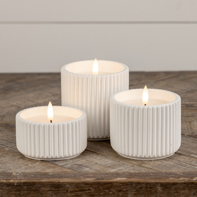 Ribbed Ceramic 3D Flame White Candle