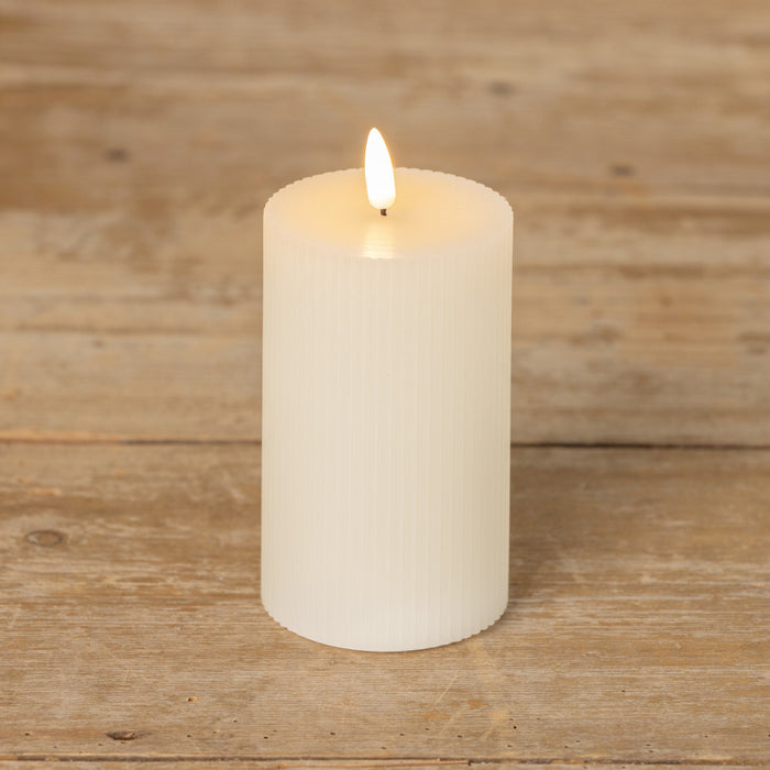 5" Cream 3d Flame Grooved Candle