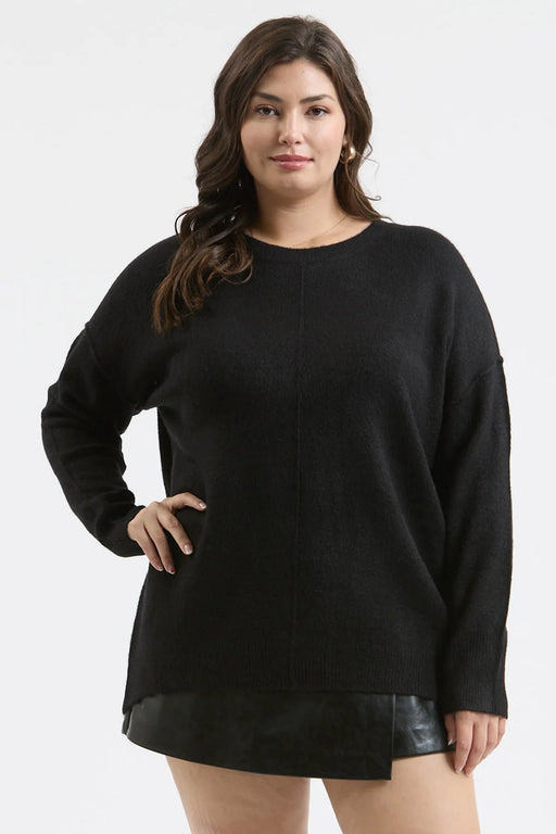 Plus size black crewneck sweater with front seam detail – relaxed fit