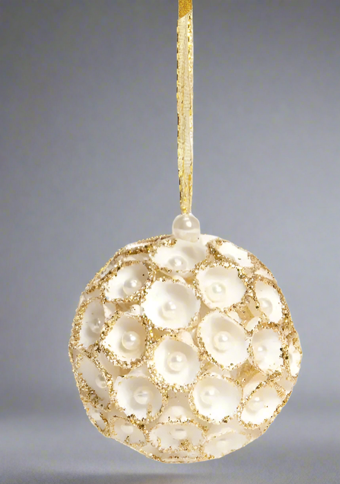 Clamrose Ball Ornament with Pearls (Gold)