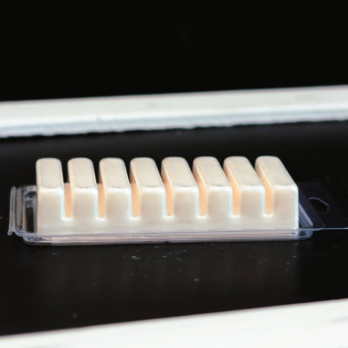 Frosted Carrot Cake - 5.5 oz Wax Melts