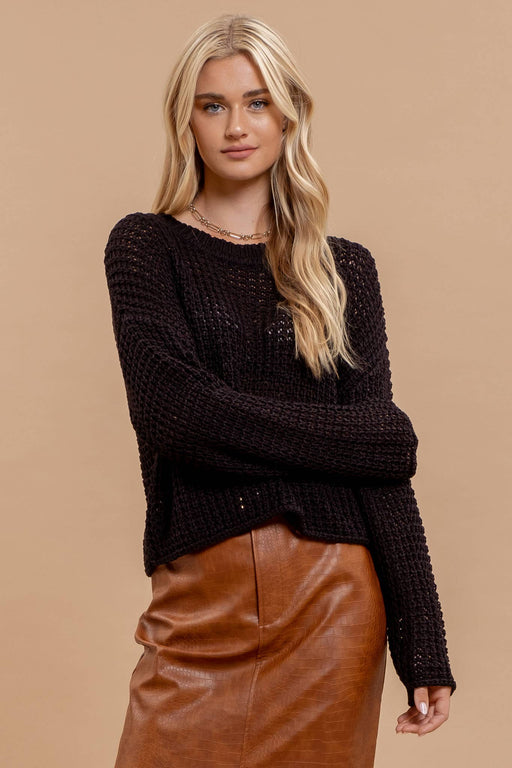 Lightweight open-knit sweater with crew neck
