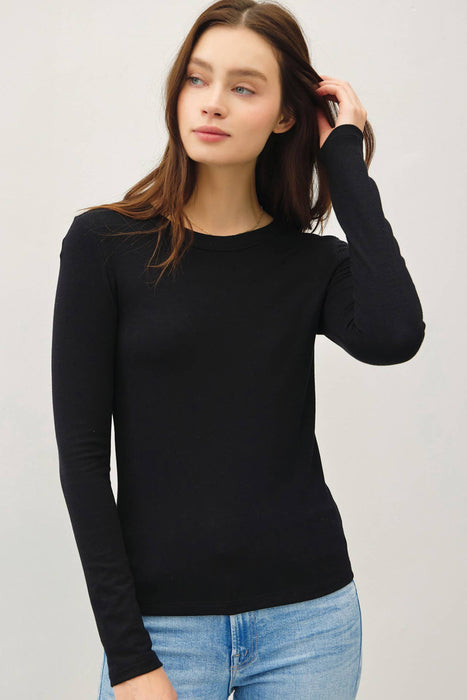 ROUND NECK LONG SLEEVE KNIT TOP