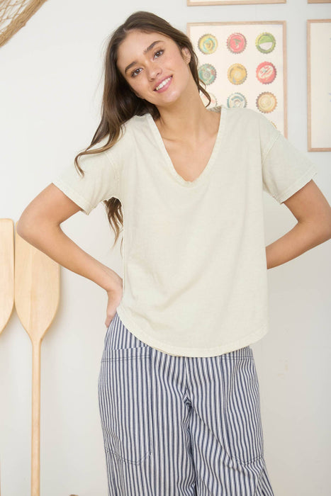 WASHED SCOOP NECK RAW EDGE SHORT SLEEVE KNIT TOP