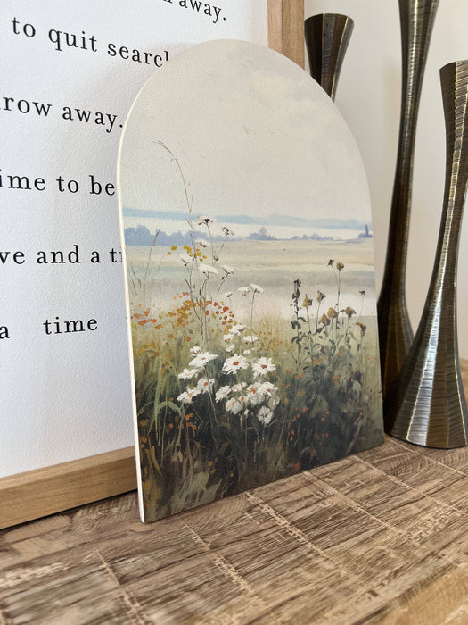 everyday floral wooden arch seasonal home decor available in Lewiston MN at Heartland Store