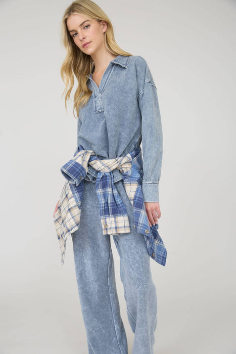 Versatile long sleeve boutique knit top with unique tone variations