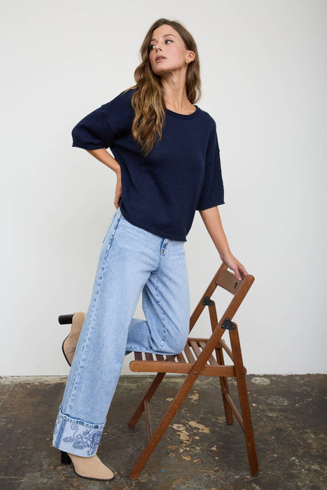 RAW EDGE BOXY SHORT SLEEVE KNIT SWEATER