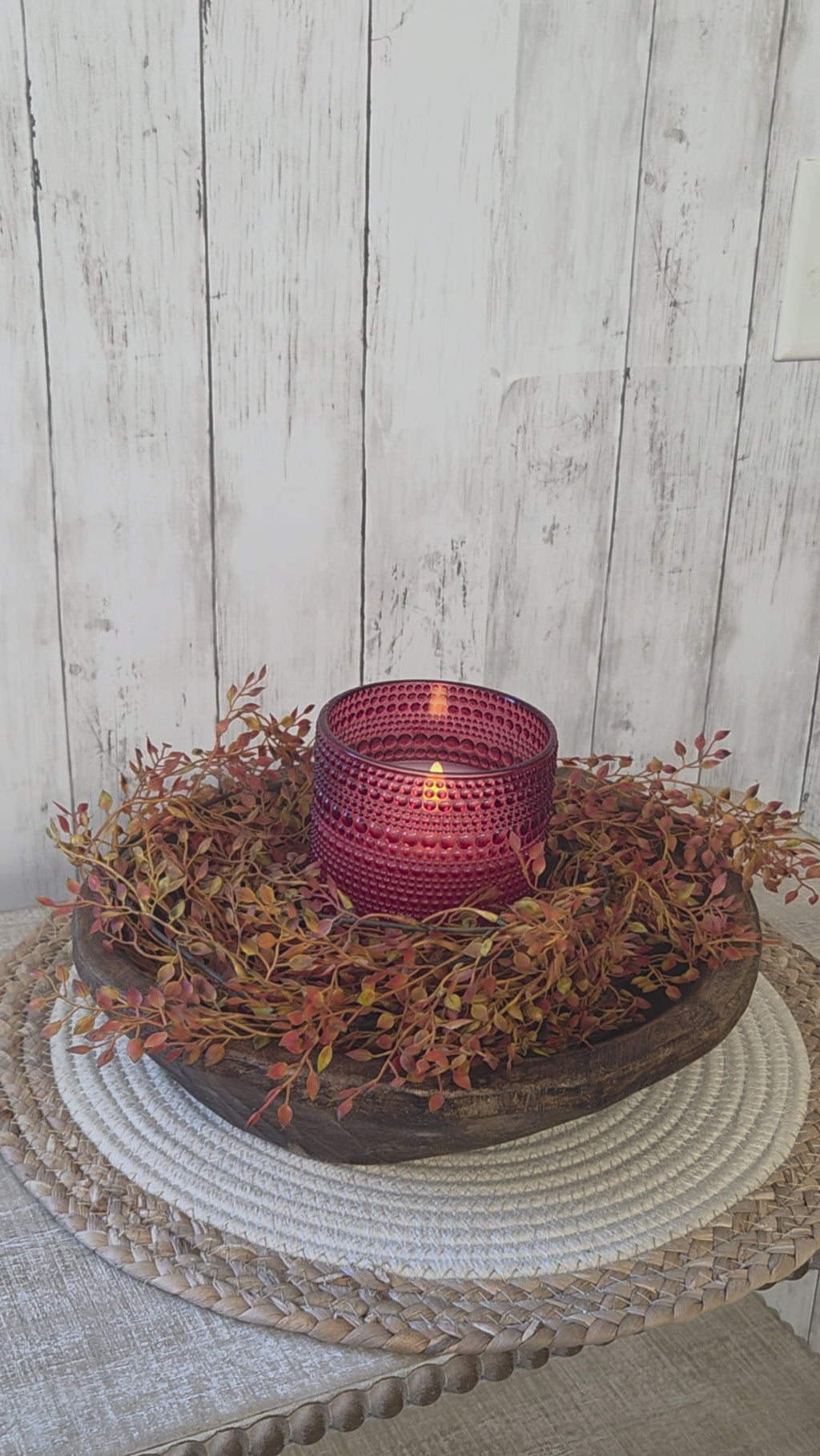 Video showing how easy it is to switch out from Fall decor to Winter decor