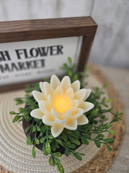 Ivory Flameless Flower Candle with 6 hour timer
