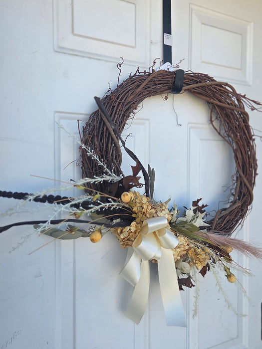 Fall Wreath – Handcrafted Autumn Home Decor