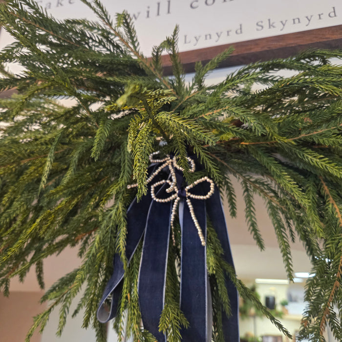 Artificial 52" Deluxe Austrian Pine Swag