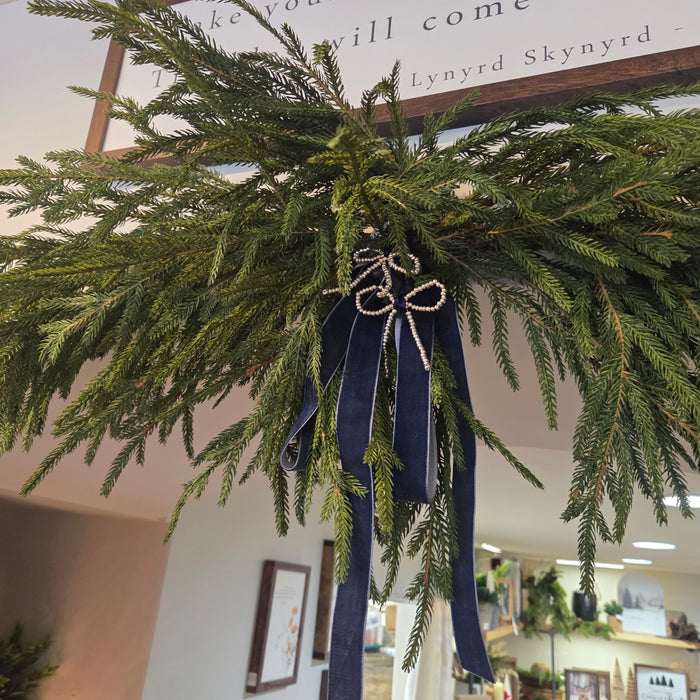 Artificial 52" Deluxe Austrian Pine Swag