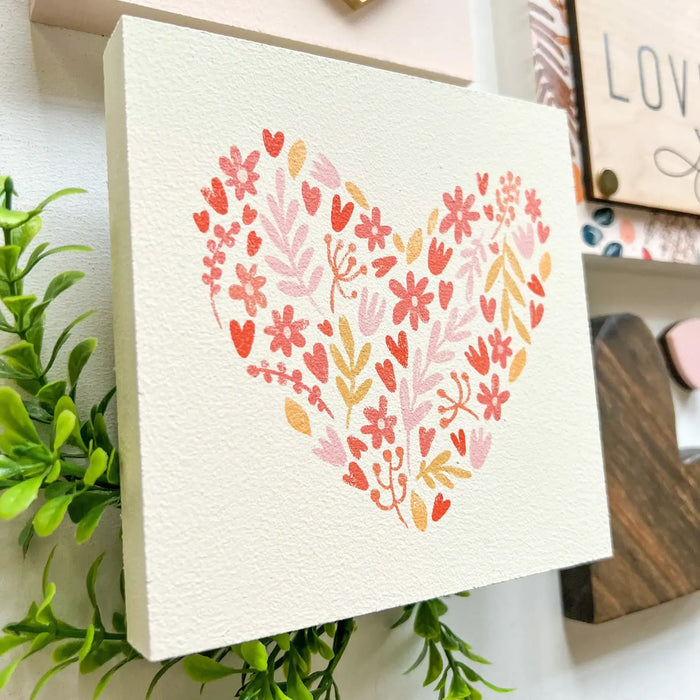 Mini Block Tiered Sign: Flower Heart